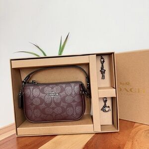 NWT Coach‎ Boxed Nolita Bag 15 In Signature Canvas